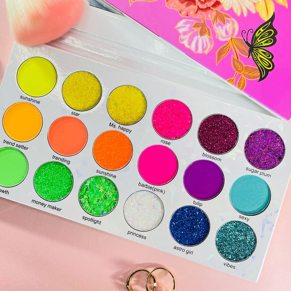 Kdelenay  Ultra pigmented Neon eyeshadow palette 18 vibrant shades pop art